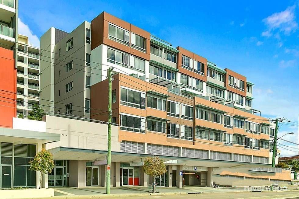 Modern 80 sqm  North Facing  one bedroom apartment 