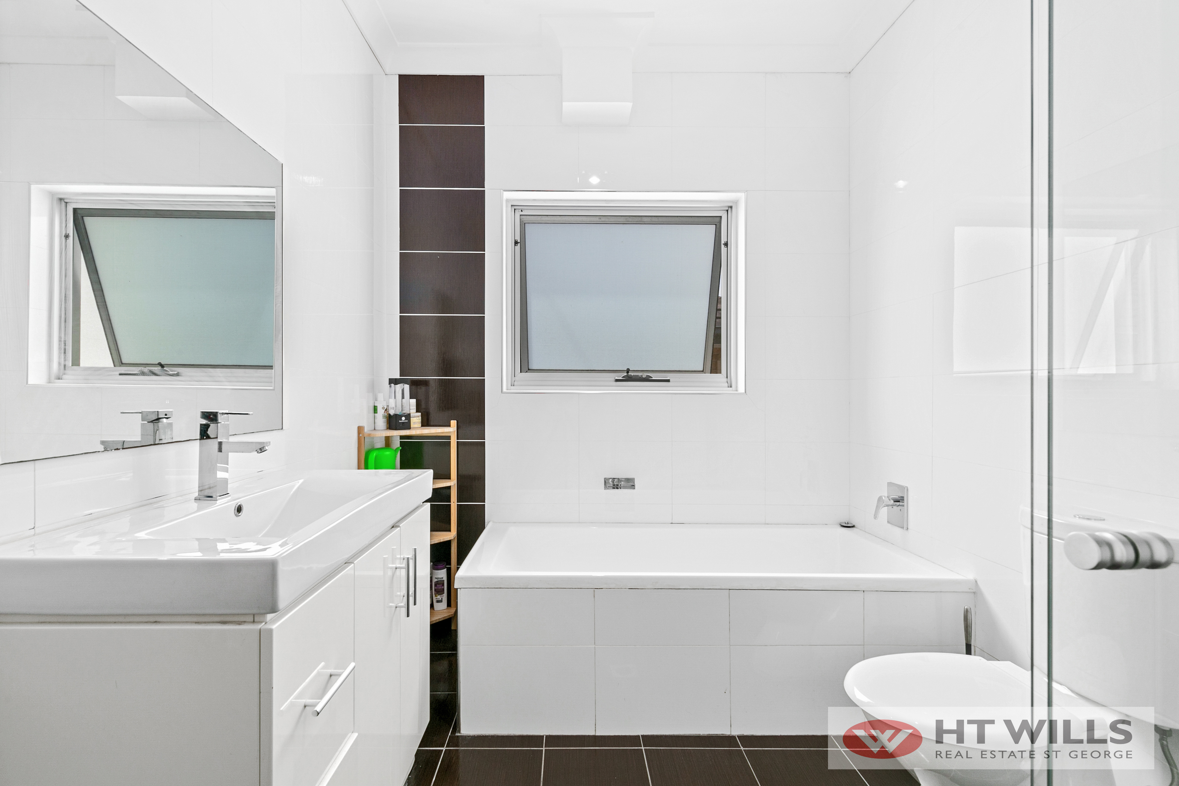 Image: SOLD BY KRIS ATKINSON