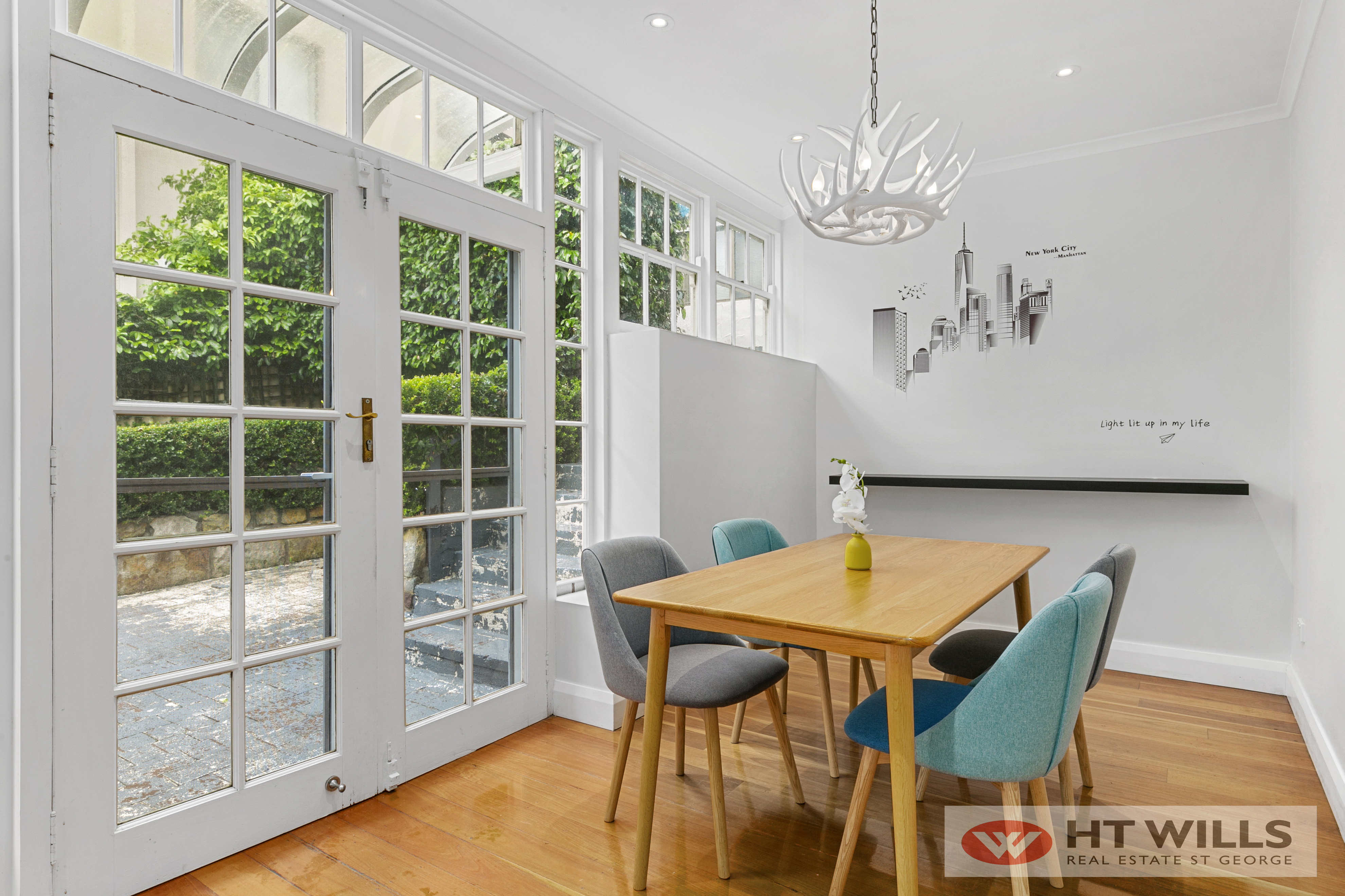 Image: SOLD BY KRIS ATKINSON