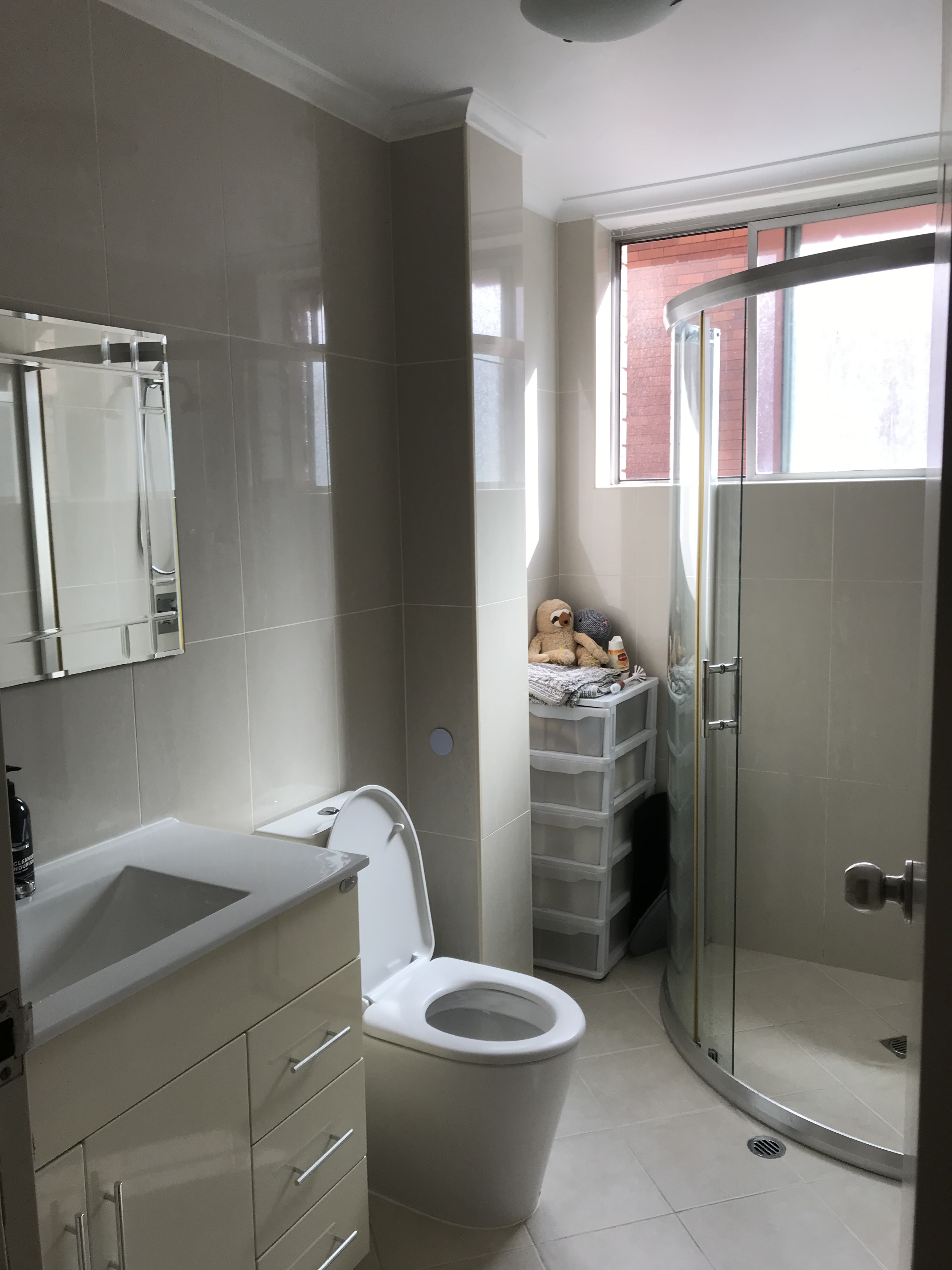 Image: Contact Jerry Kurzveil 0416 166 610.