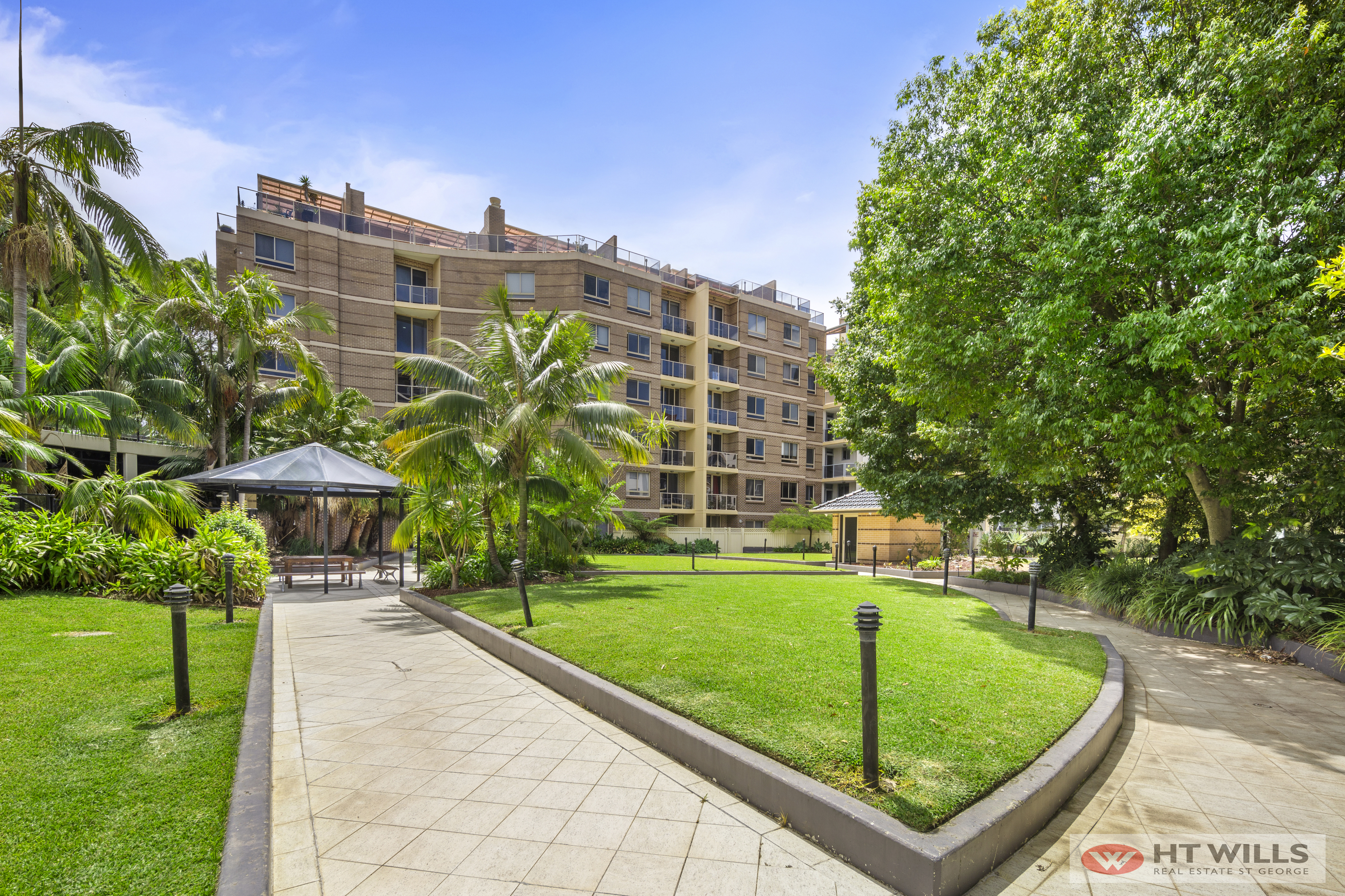 Image: Peaceful and tranquil whilst centrally located with Resort style facilities