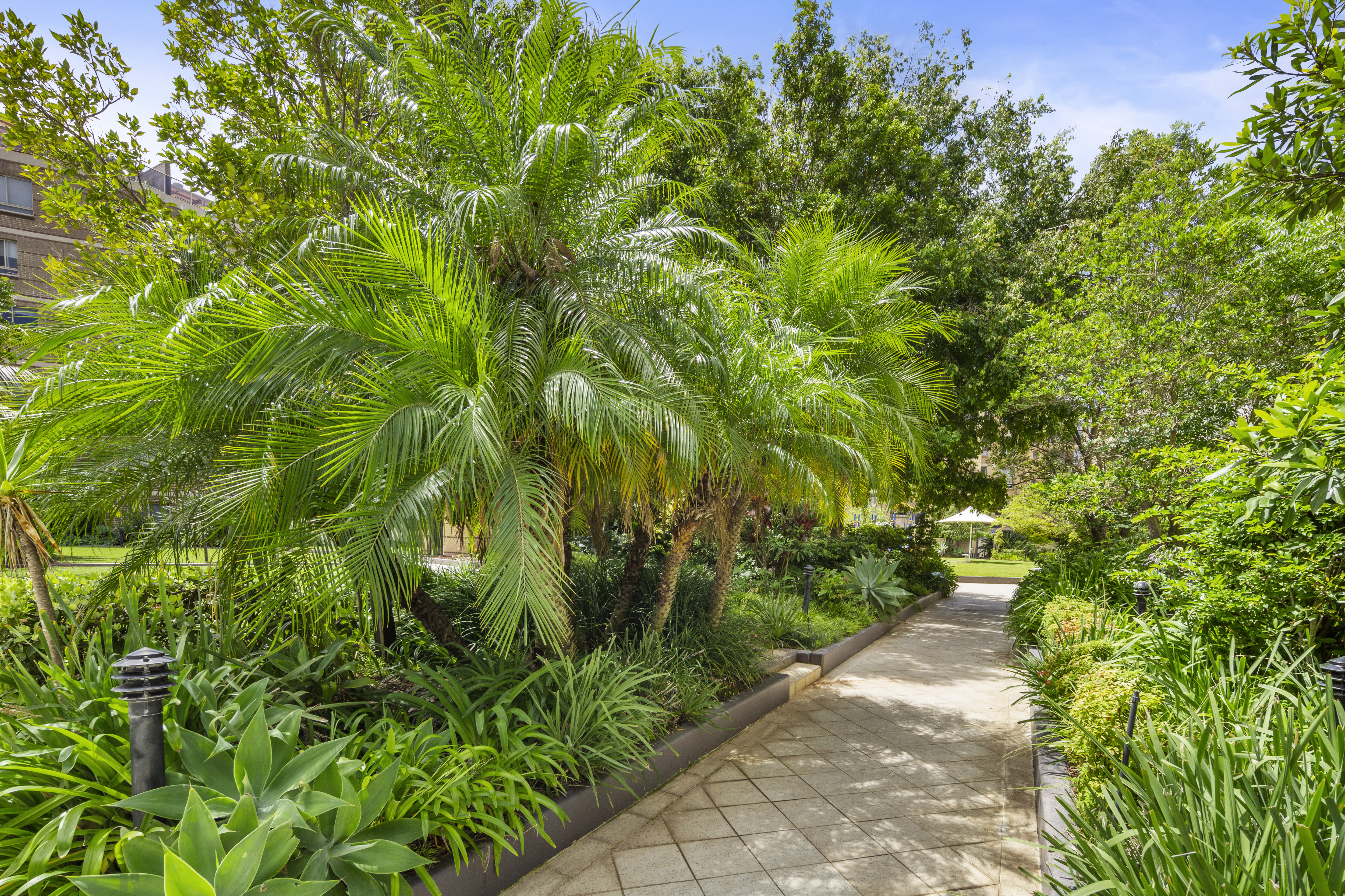 Image: Fantastic Ground Floor Apartment with a Private Courtyard