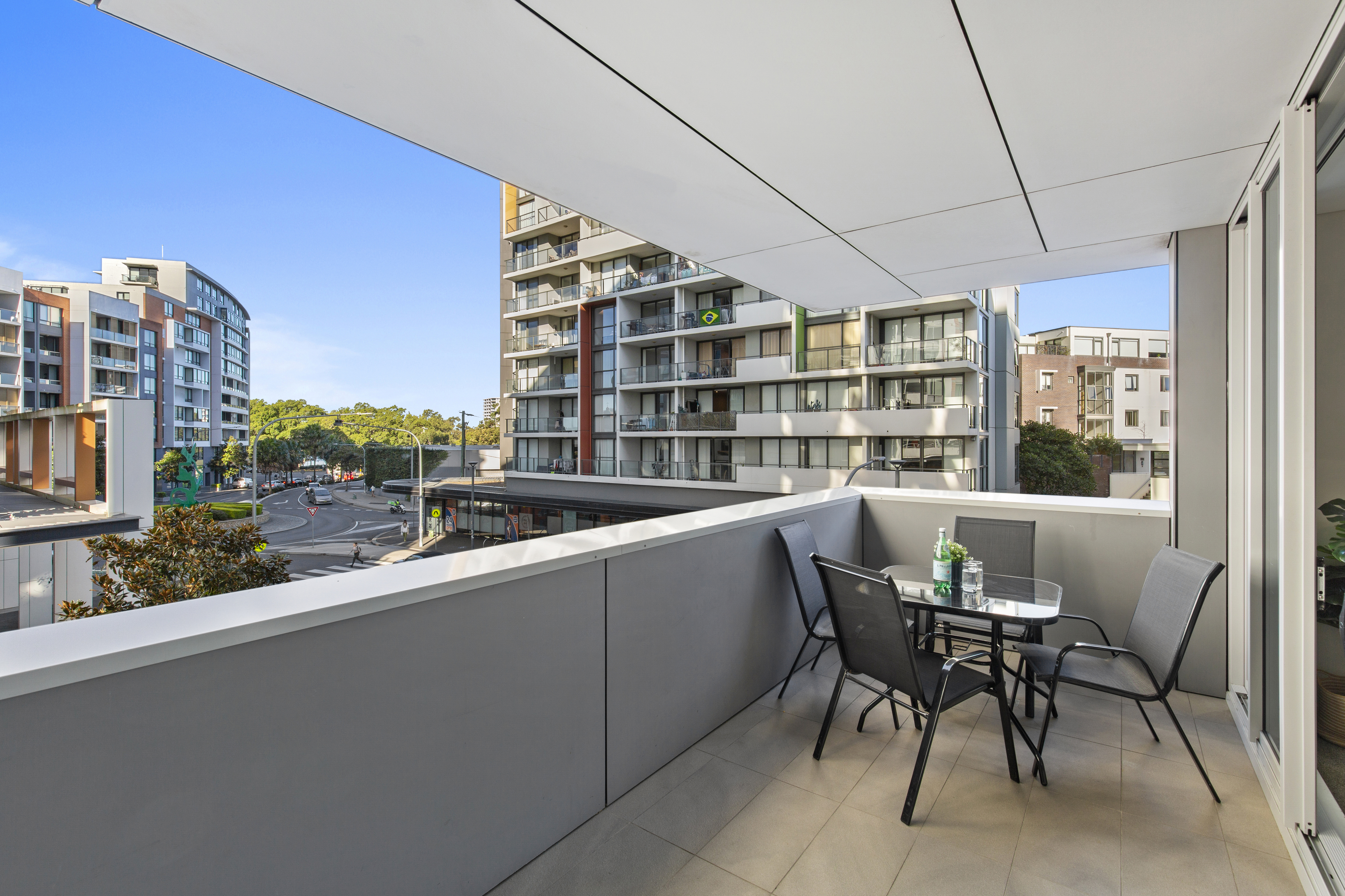 Image: SOLD BY VICKY MI