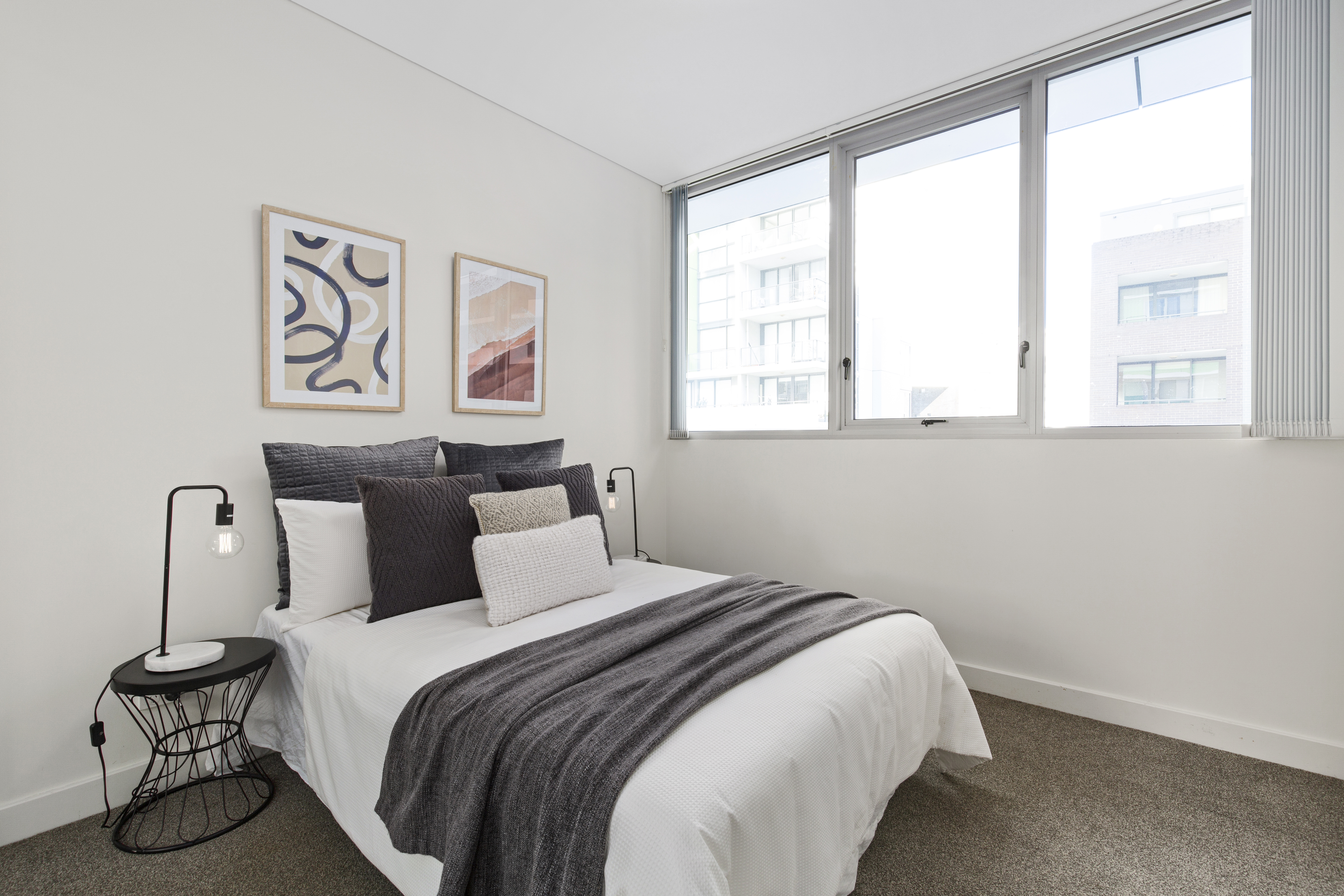 Image: SOLD BY VICKY MI