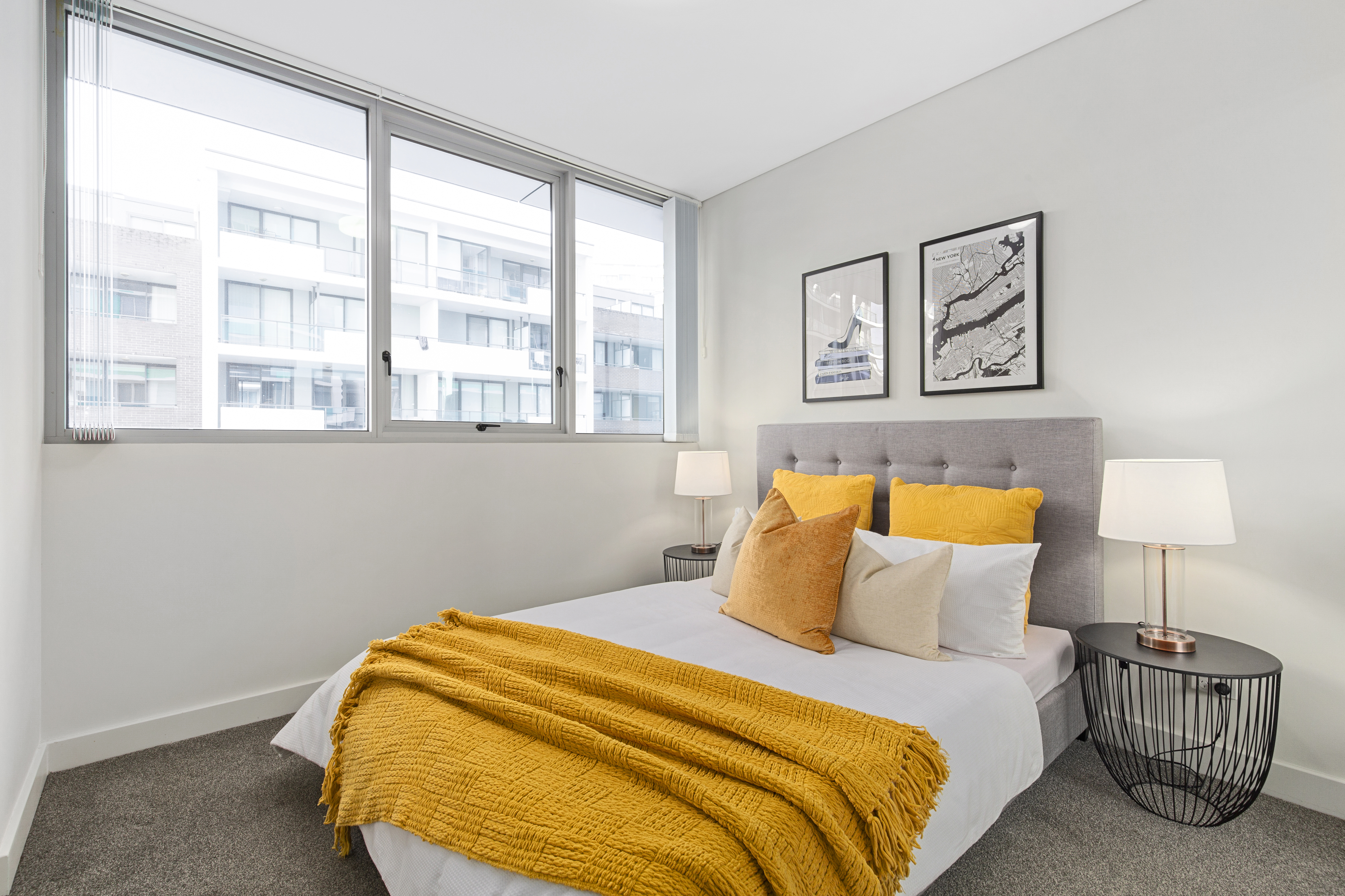 Image: SOLD BY VICKY MI