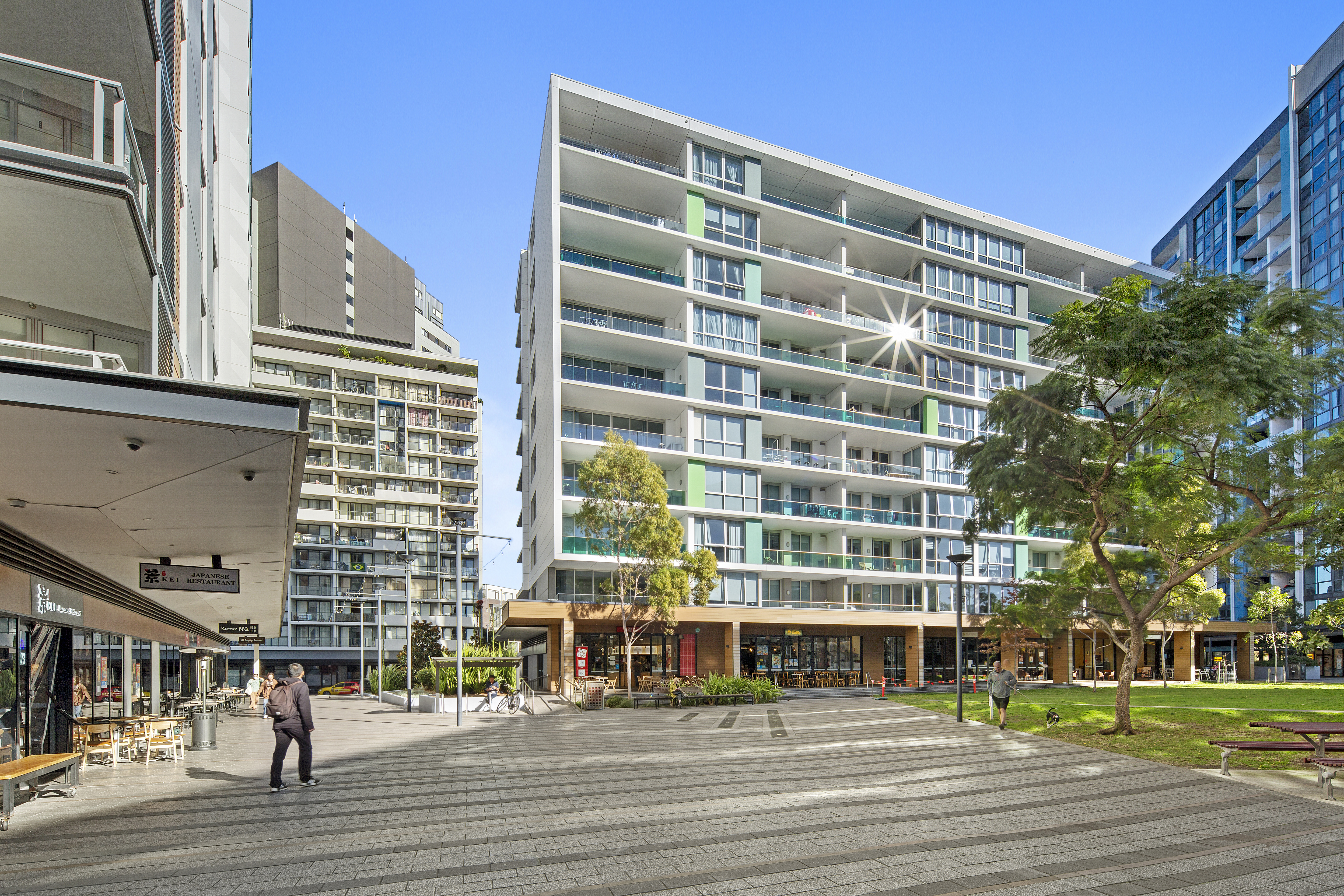 Image: SOLD BY VICKY MI