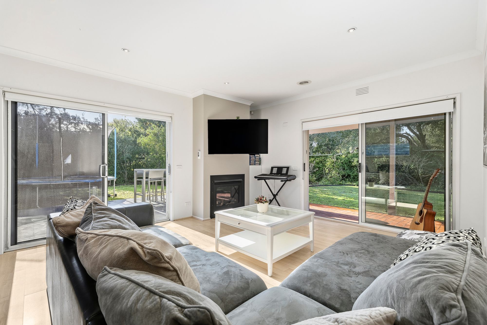 484 Eastbourne Road, Capel Sound For Sale by Abode Peninsula - image 4