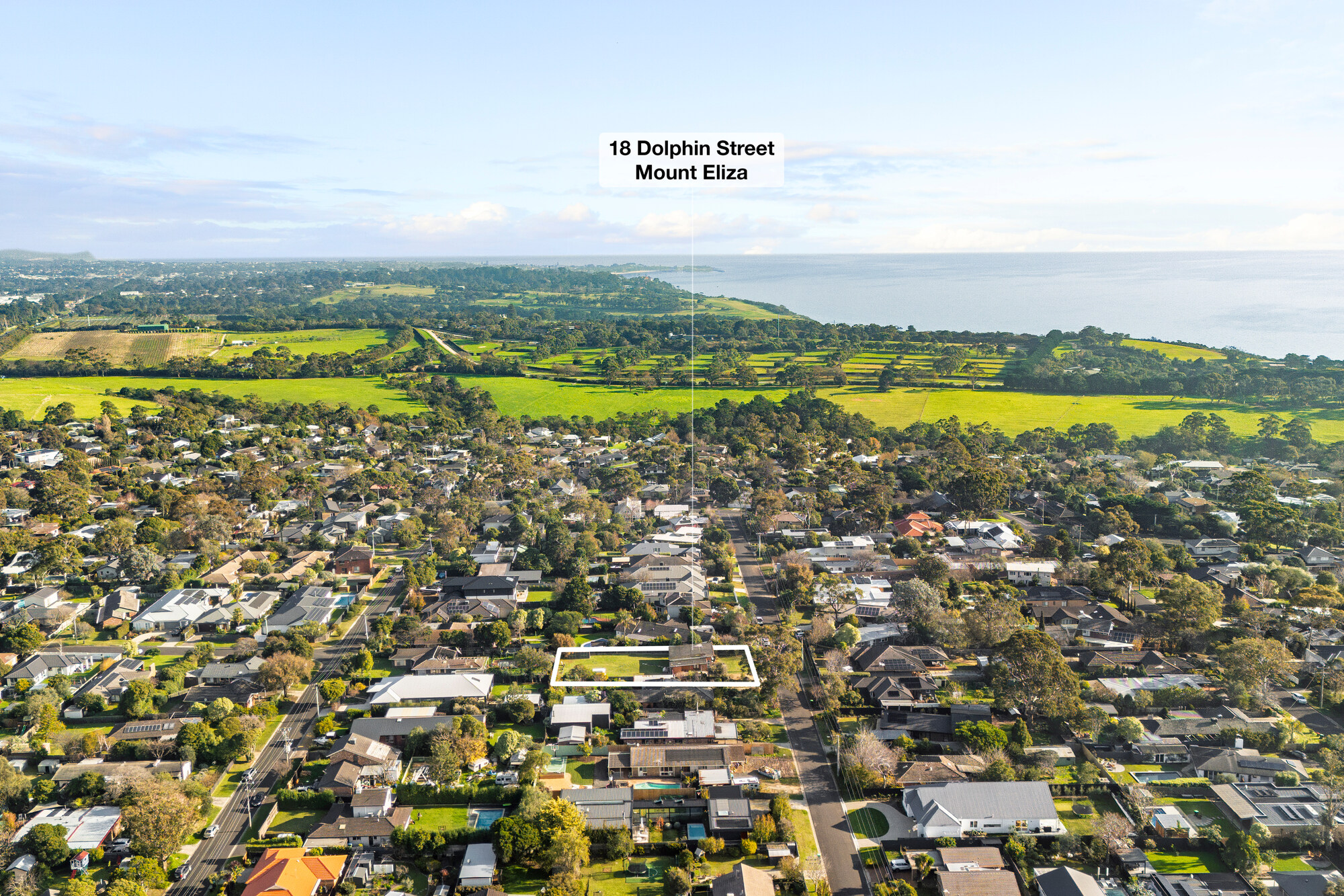 18 Dolphin Street, Mount Eliza For Sale by Abode Peninsula - image 2