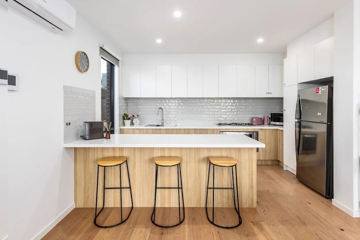 3/35 Hope Street, Rosebud For Sale by Abode Peninsula - image 2