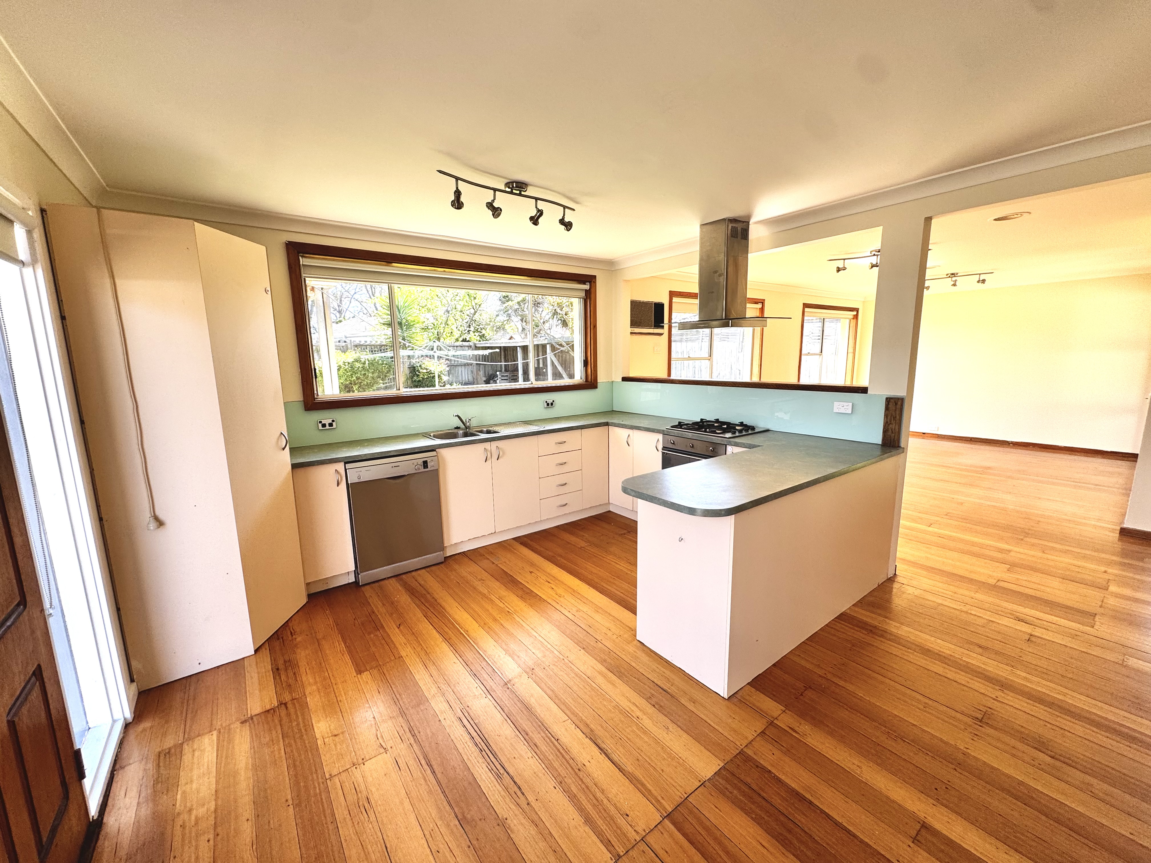 22 Richardson Drive, Mornington For Lease by Abode Peninsula - image 3