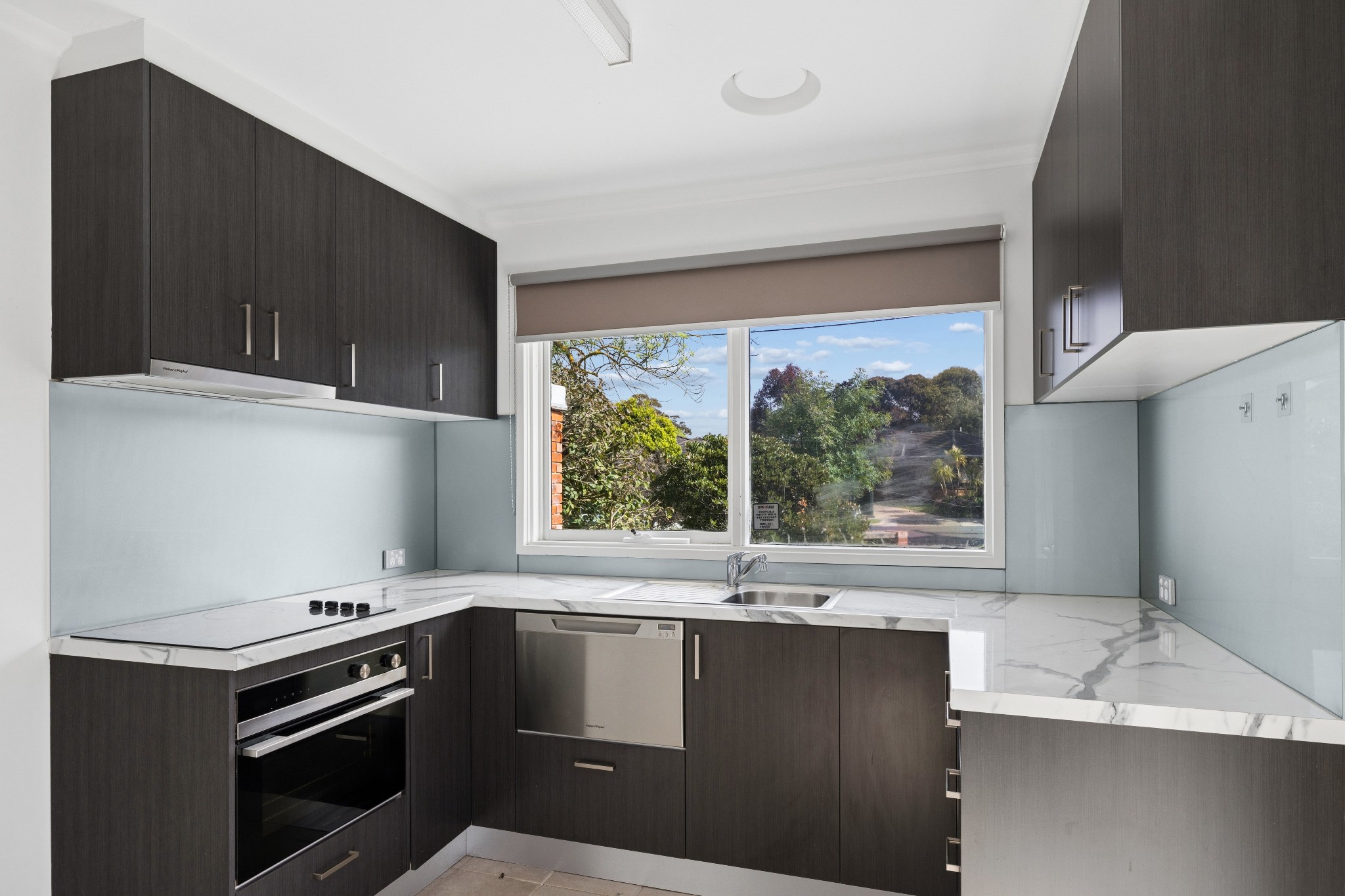 1/6 Pitt Street, Mornington For Sale by Abode Peninsula - image 3