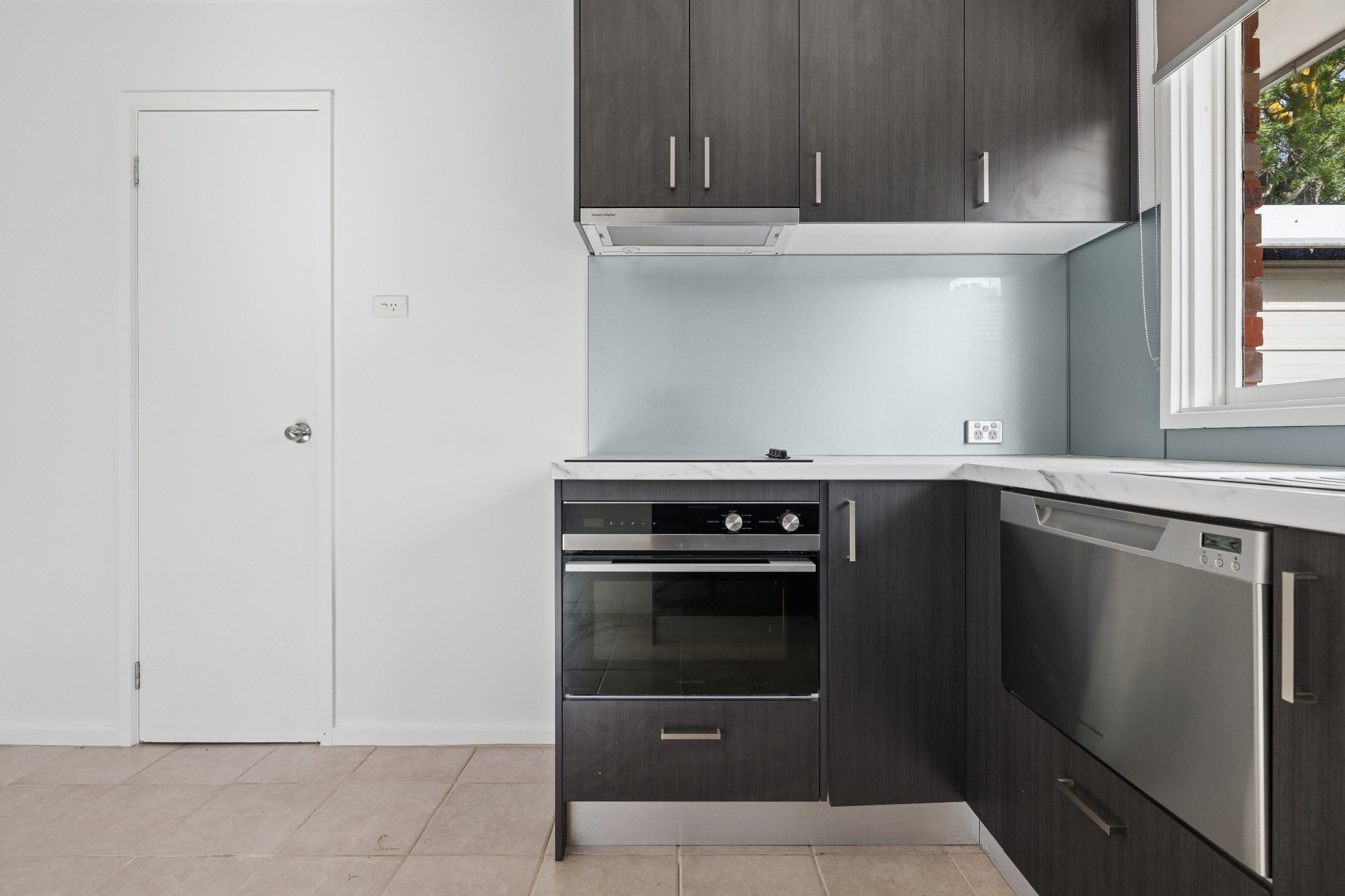 1/6 Pitt Street, Mornington For Sale by Abode Peninsula - image 4