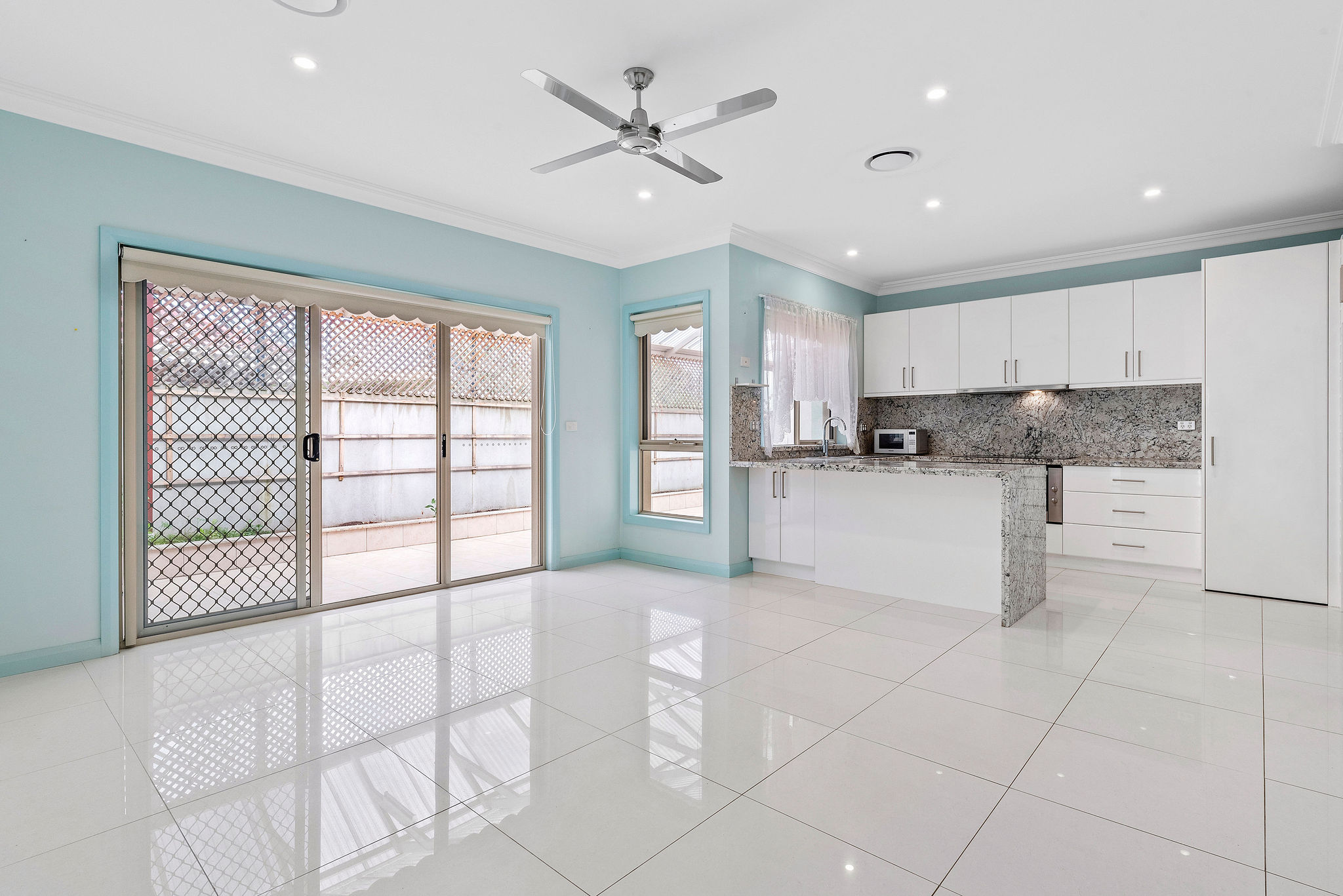 1/27 Davies Street, Safety Beach For Lease by Abode Peninsula - image 2