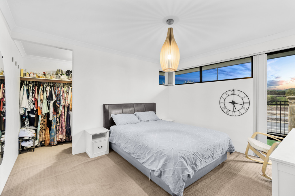 3x2 House for  at BUTLER