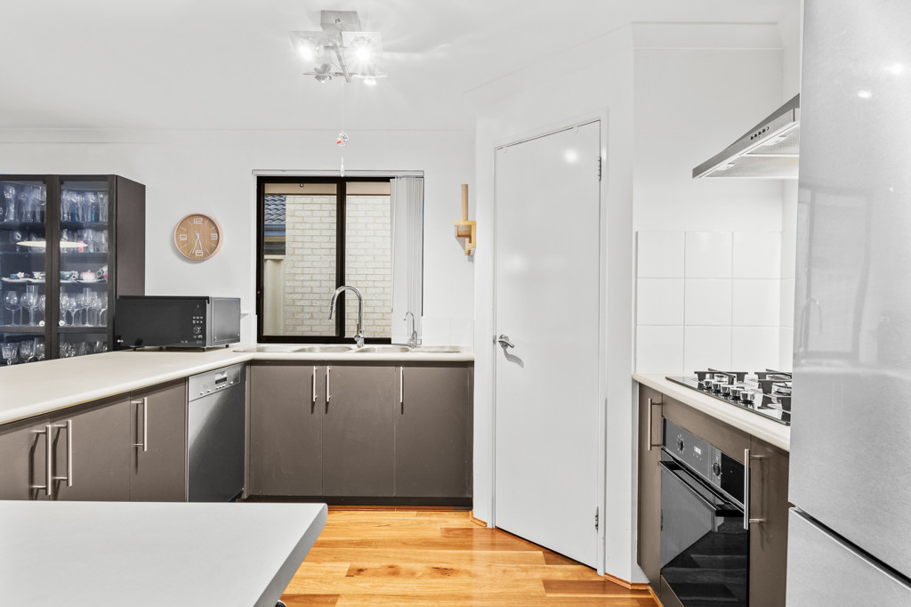 3x2 House for  at BUTLER