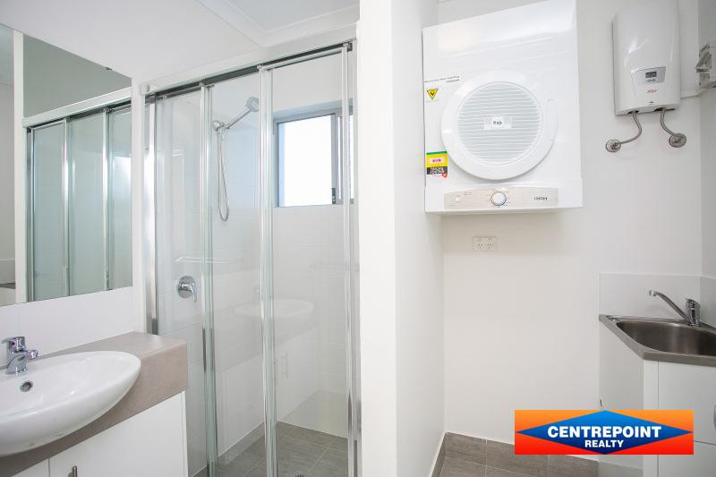 2x2 Apartment for  at MIDLAND