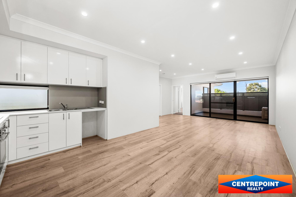 2x2 Apartment for  at CLOVERDALE