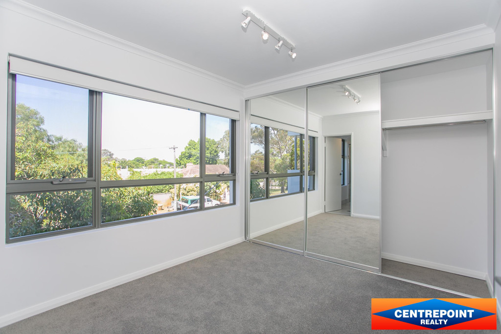 2x2 Apartment for  at MAYLANDS