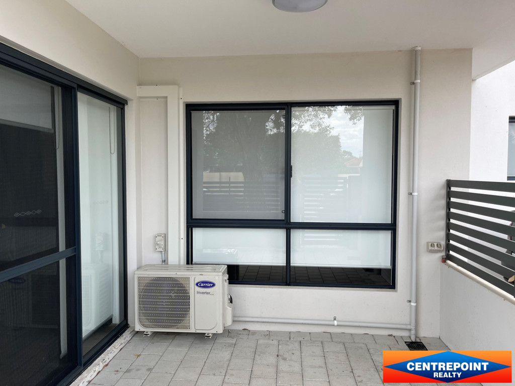 2x2 Apartment for  at MIDLAND
