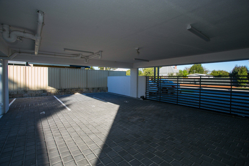 2x2 Apartment for  at MIDLAND
