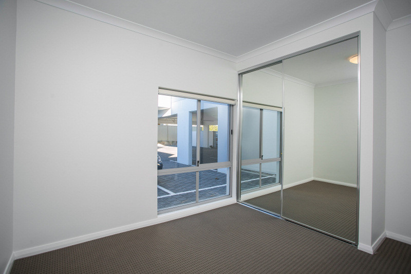 2x2 Apartment for  at MIDLAND