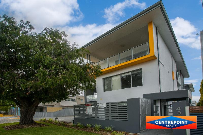 2x2 Apartment for  at CLOVERDALE
