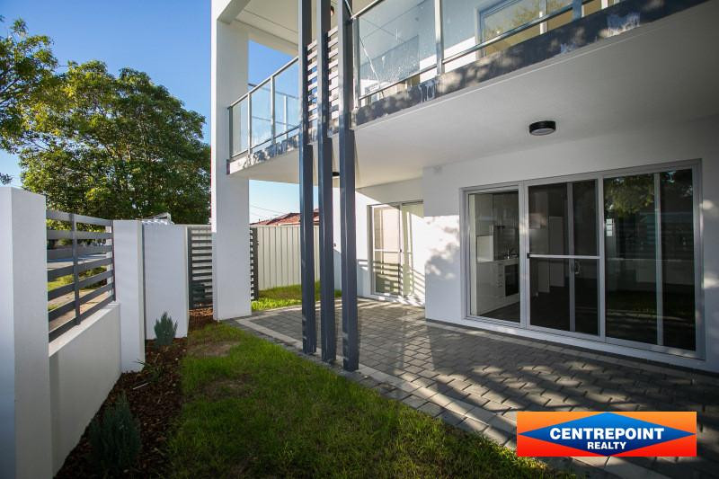 2x2 Apartment for  at MIDLAND