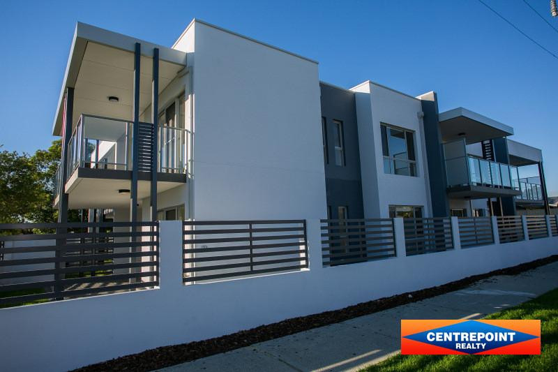 2x2 Apartment for  at MIDLAND