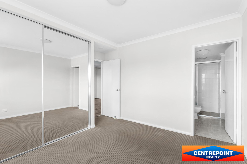 2x2 Apartment for  at CLOVERDALE