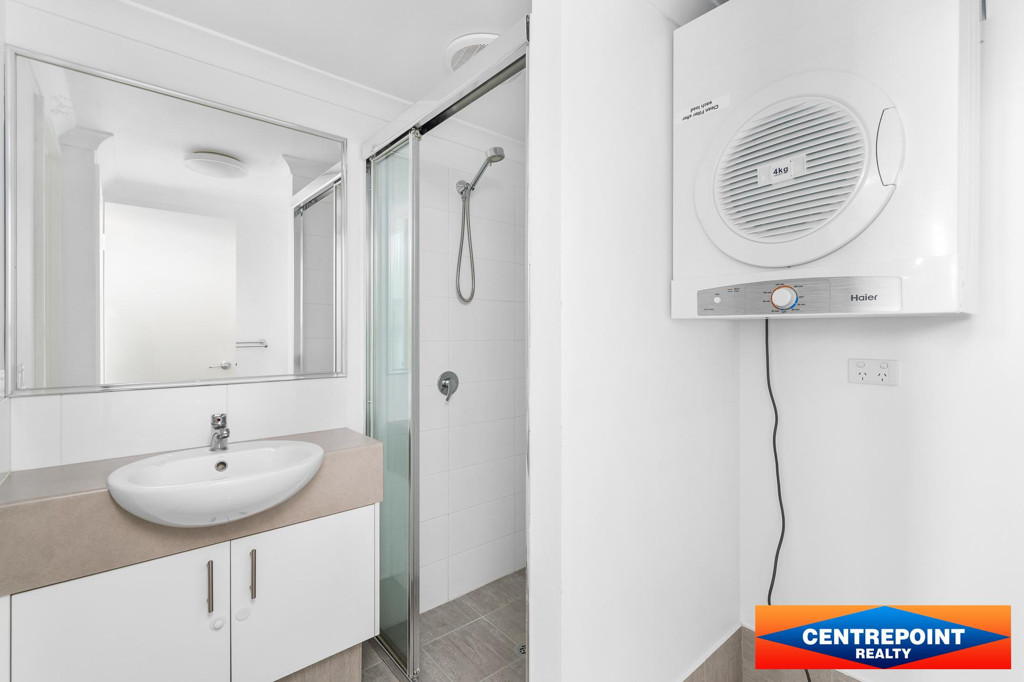 2x2 Apartment for  at CLOVERDALE