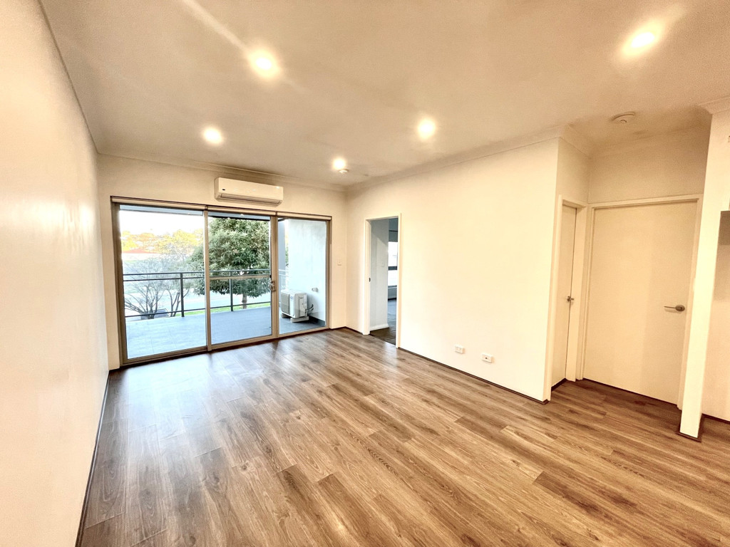 2x2 Apartment for  at BALGA