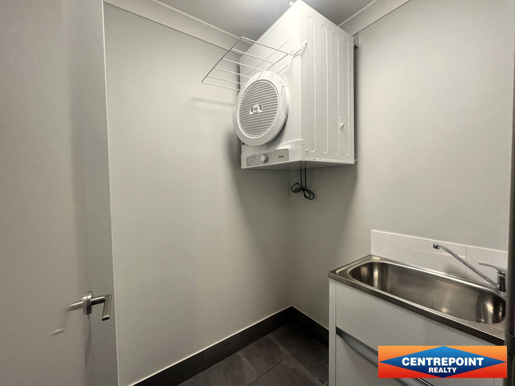2x2 Apartment for  at MIDLAND