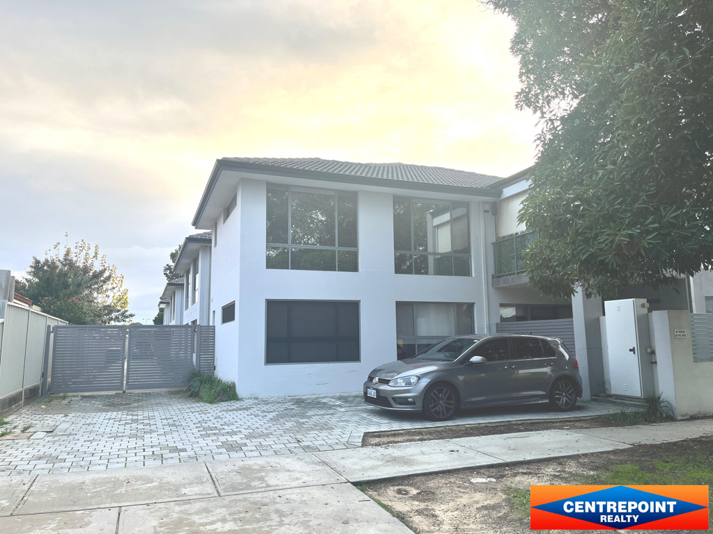 2x2 Apartment for  at MIDLAND
