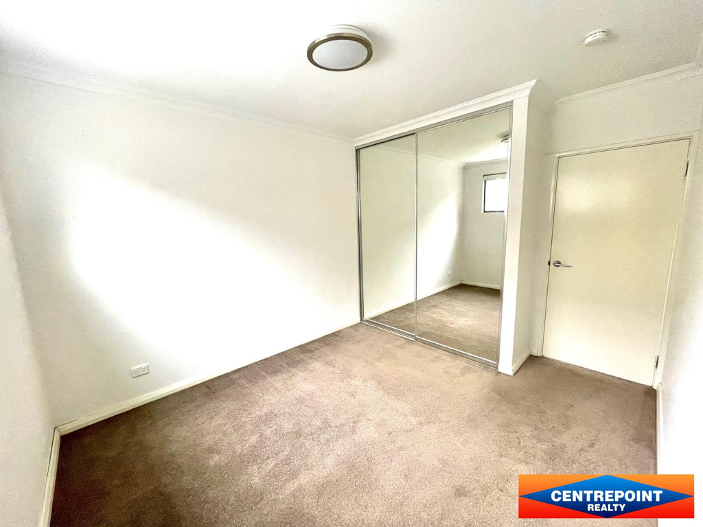 2x2 Apartment for  at MAYLANDS