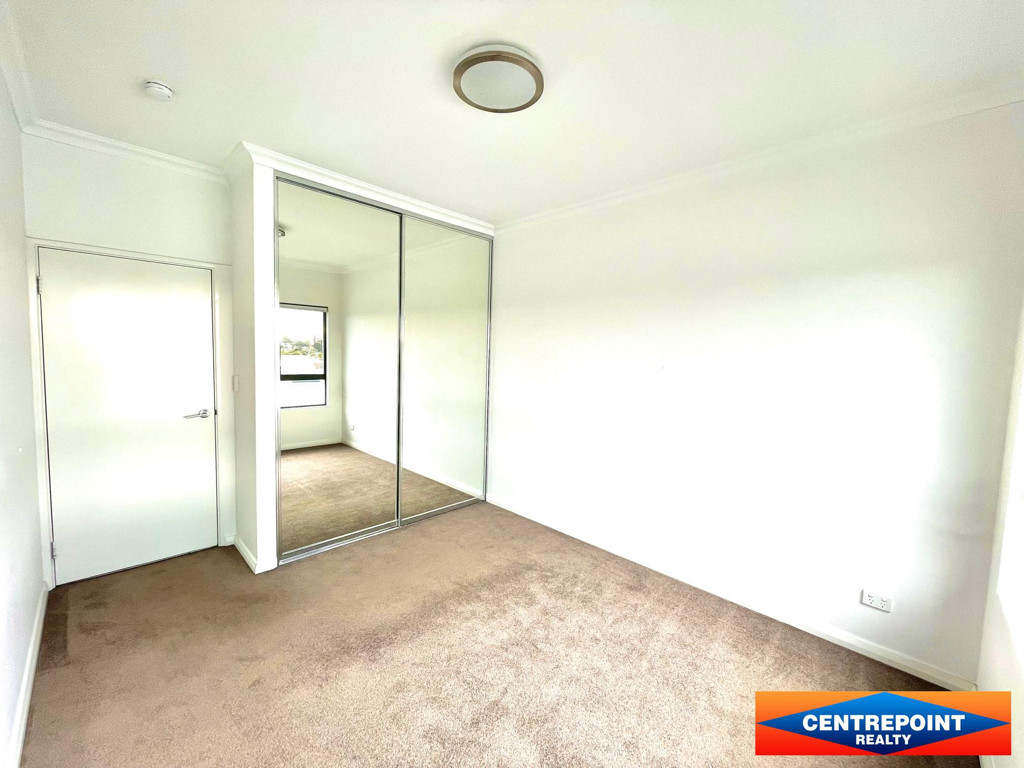 2x2 Apartment for  at MAYLANDS