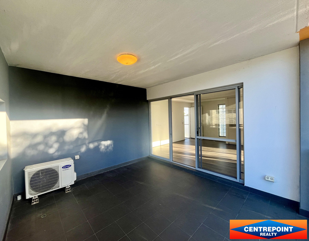 1x1 Apartment for  at CLOVERDALE