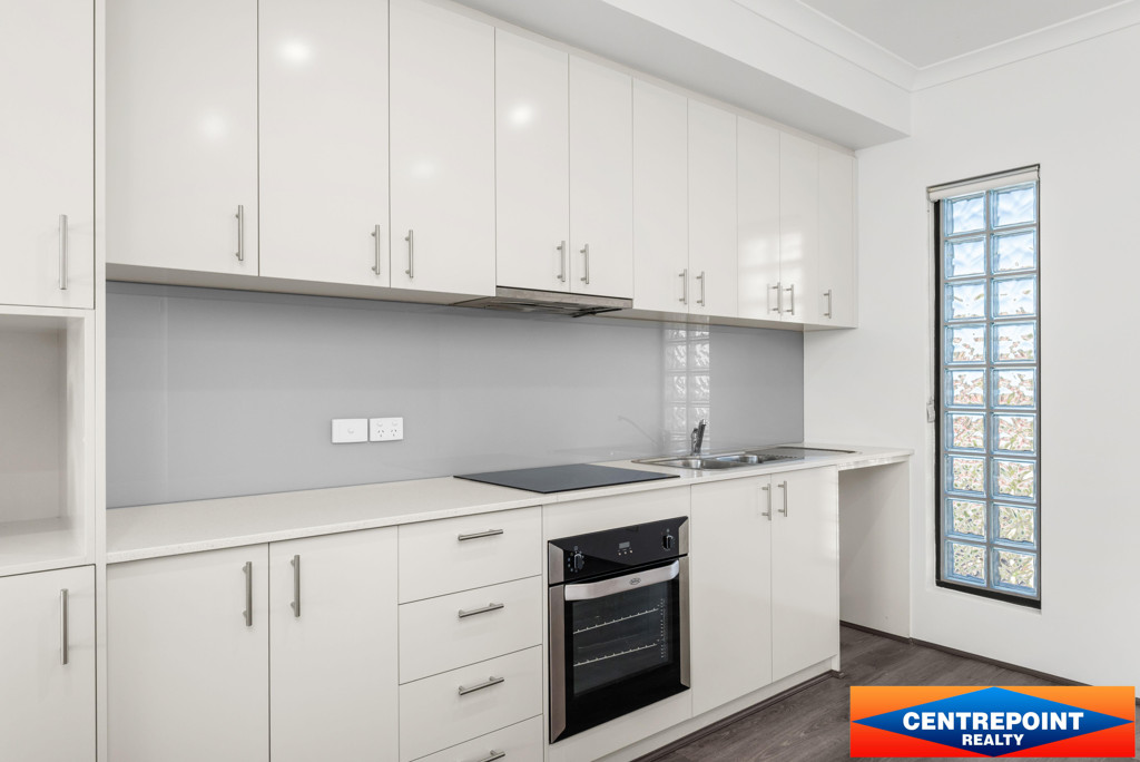 2x2 Apartment for  at CLOVERDALE