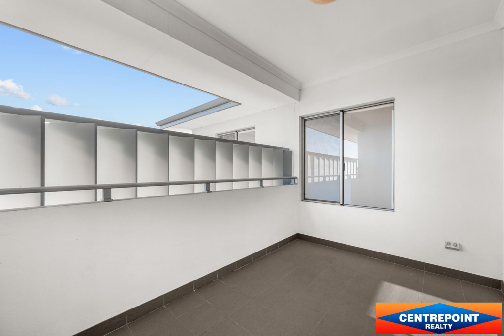 2x2 Apartment for  at CLOVERDALE