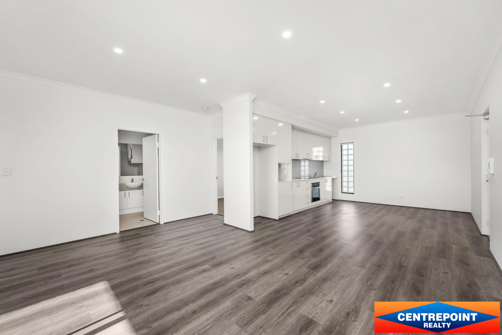 2x2 Apartment for  at CLOVERDALE