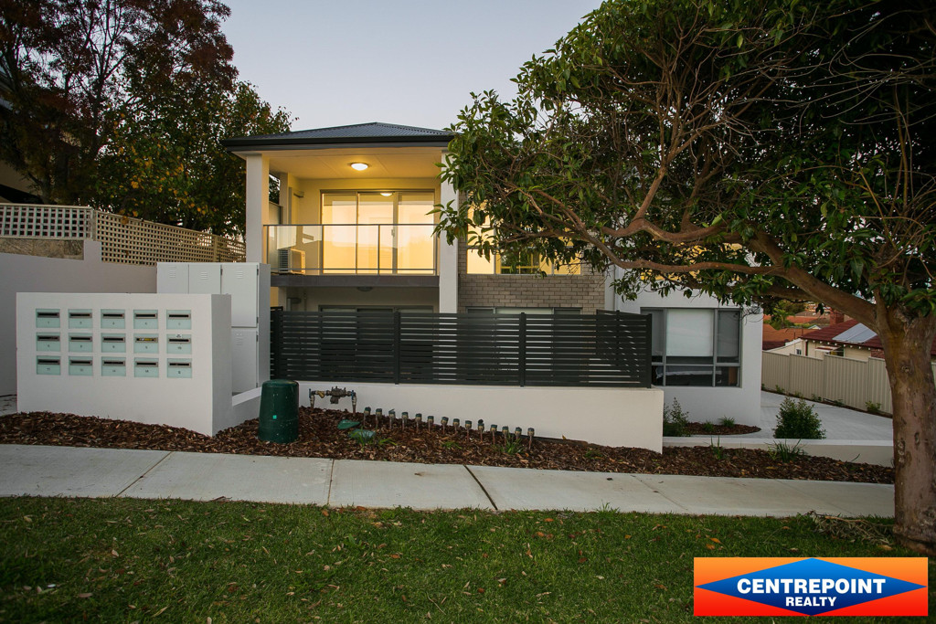 2x2 Apartment for  at MAYLANDS