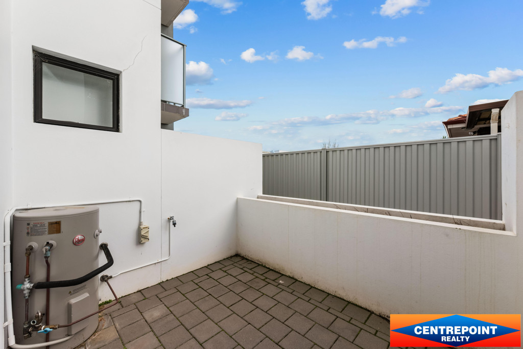 2x2 Apartment for  at MIDLAND
