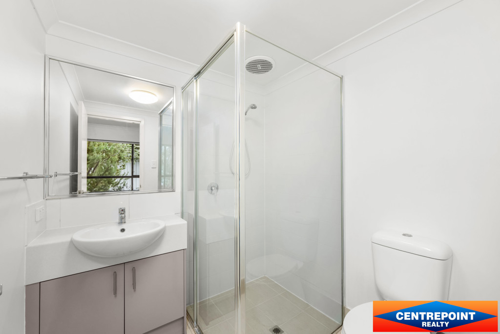 2x2 Apartment for  at MIDLAND