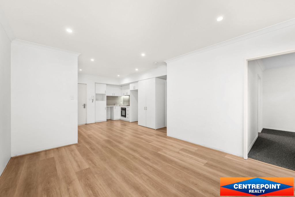 2x2 Apartment for  at MIDLAND