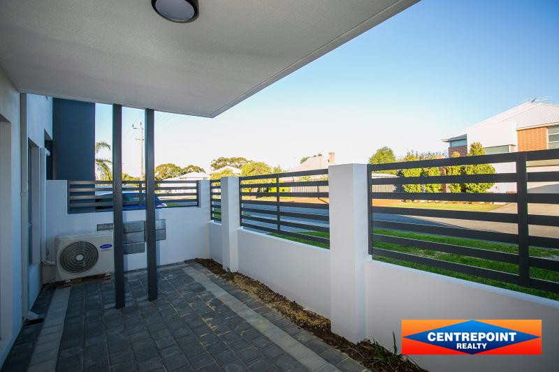 2x2 Apartment for  at MIDLAND