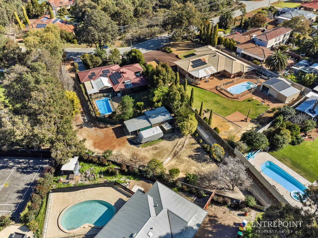 4x2 House for  at LESMURDIE