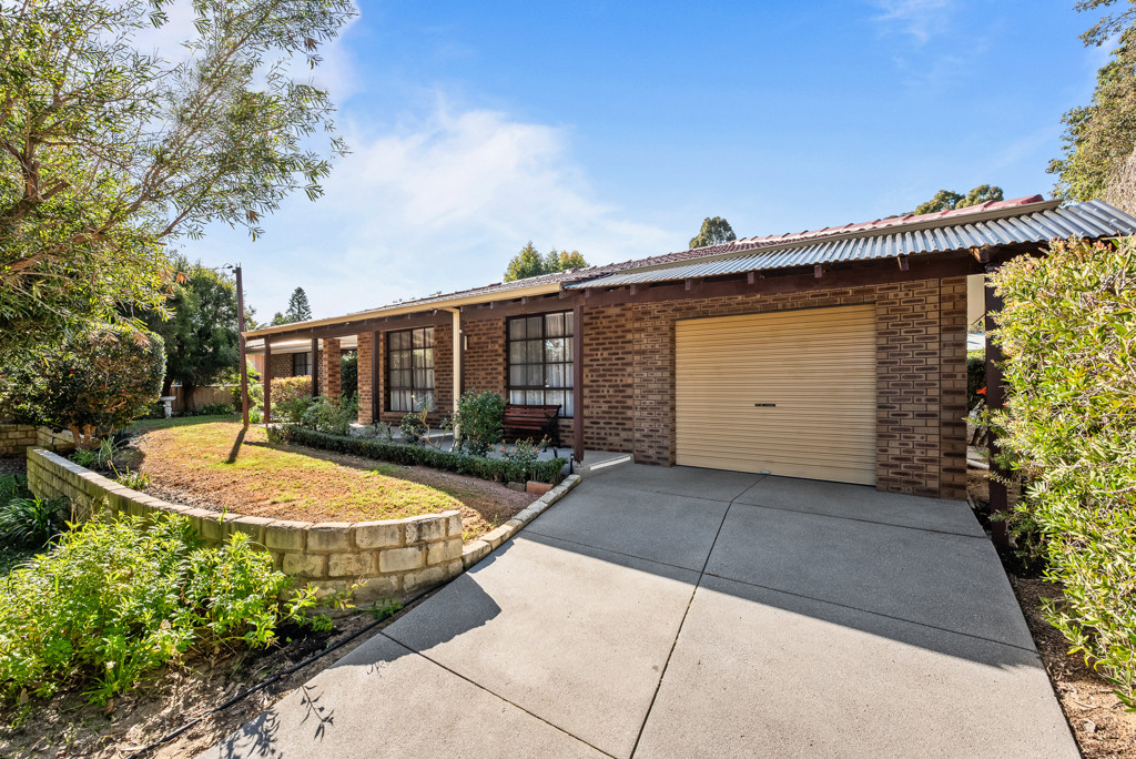 4x2 House for  at LESMURDIE