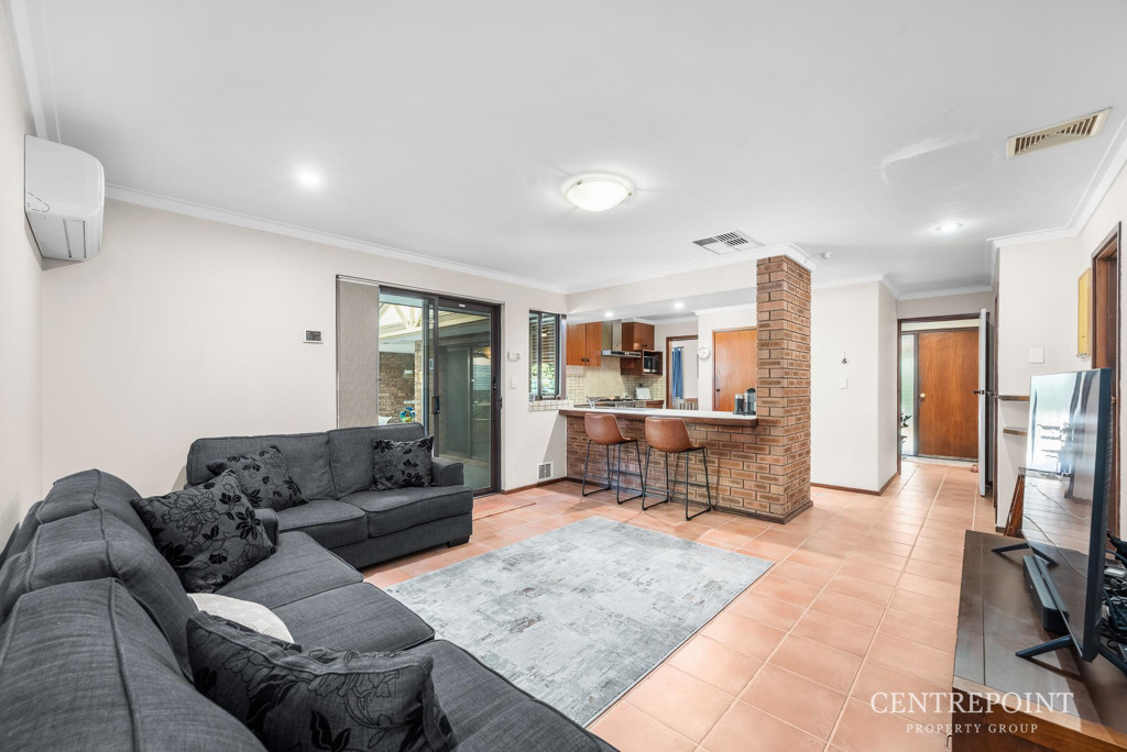 4x2 House for  at LESMURDIE