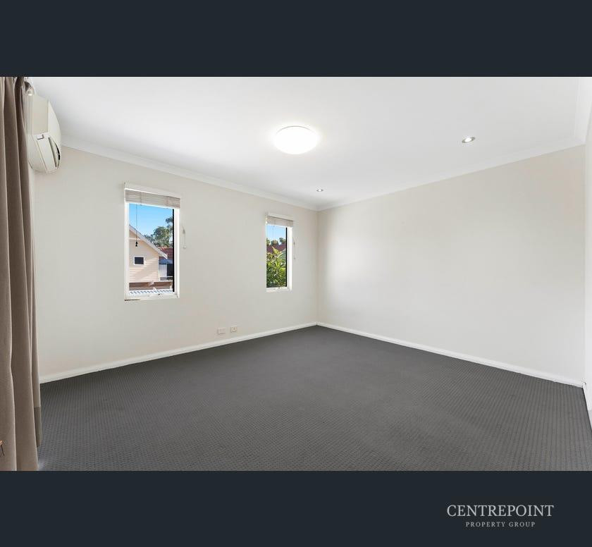 3x2 Townhouse for  at MIDLAND