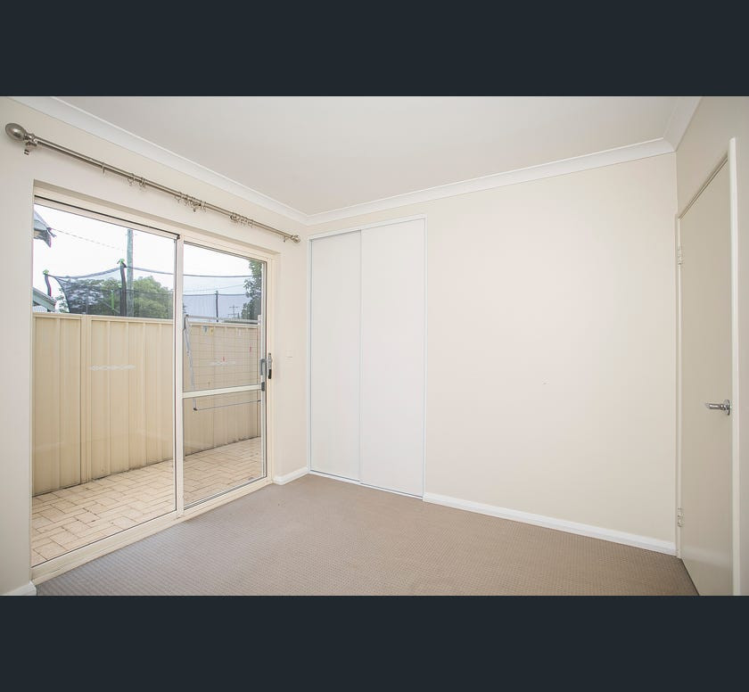 3x2 Townhouse for  at MIDLAND