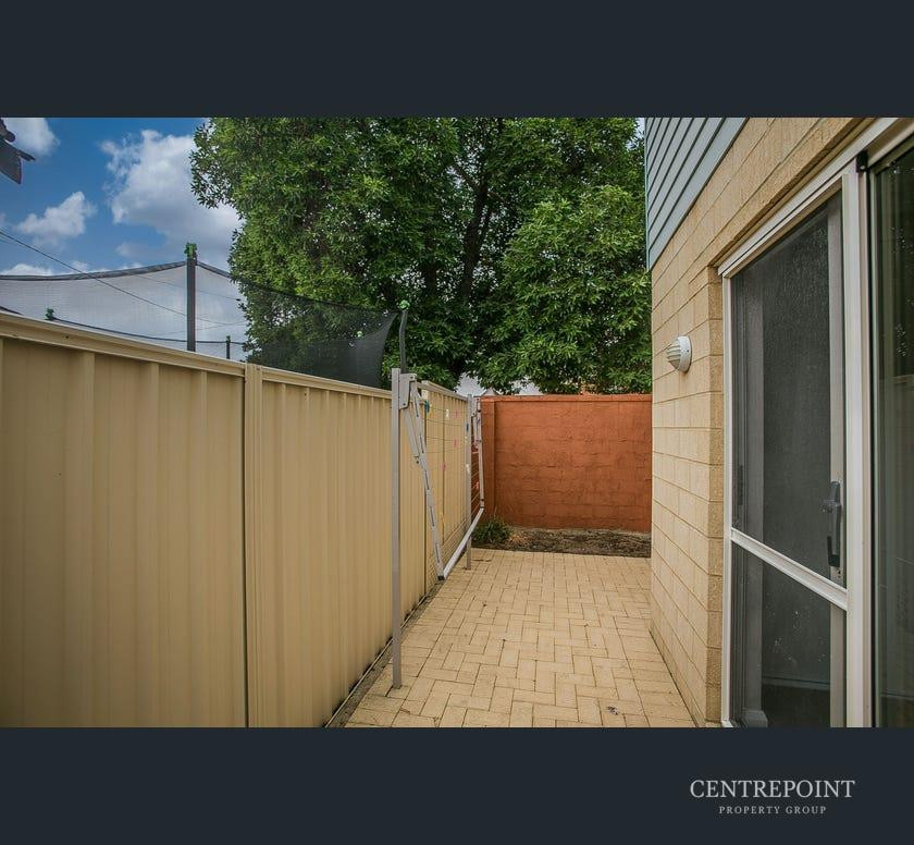 3x2 Townhouse for  at MIDLAND